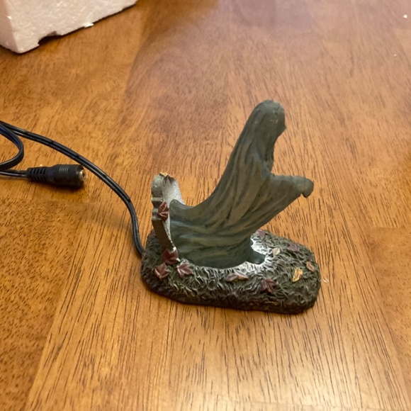 Department 56 Lit Graveyard Ghost - Picture 5 of 5